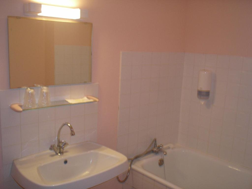 Le Central By Santat ! Bellac Zimmer foto